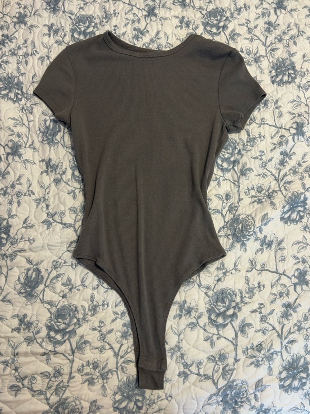 Women’s Short-Sleeve One-Piece Bodysuit in Charcoal Gray